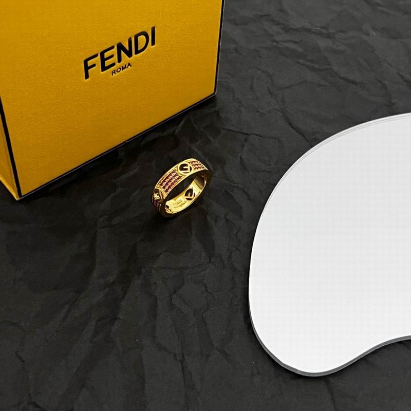 Fendi ring 10lyr3